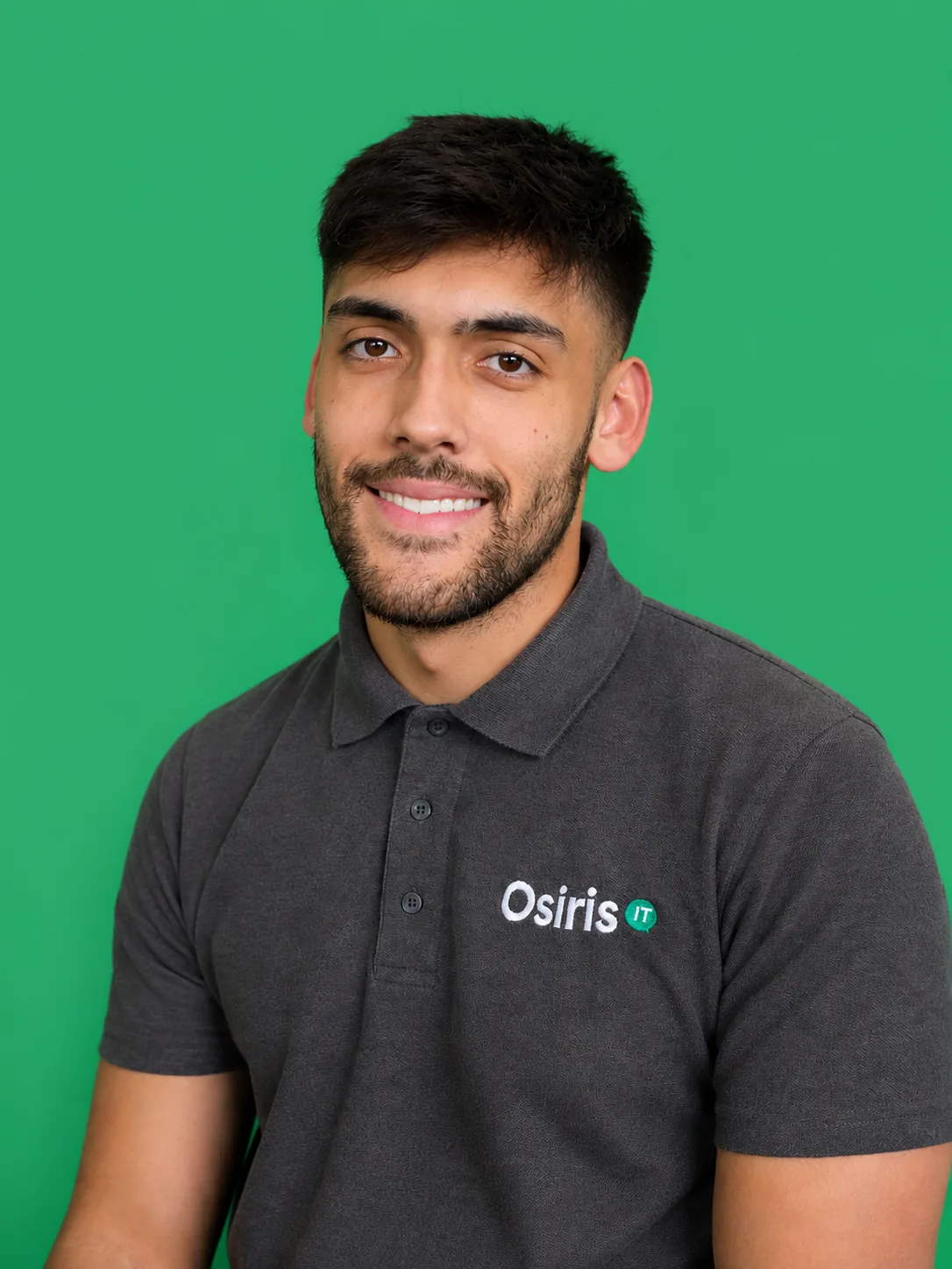 Portrait of Lochlann Thompson, Onsite Engineer at Osiris IT.